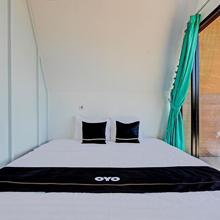 Palette 93389 Osanna Beach Resort Wonogiri Buitenkant foto